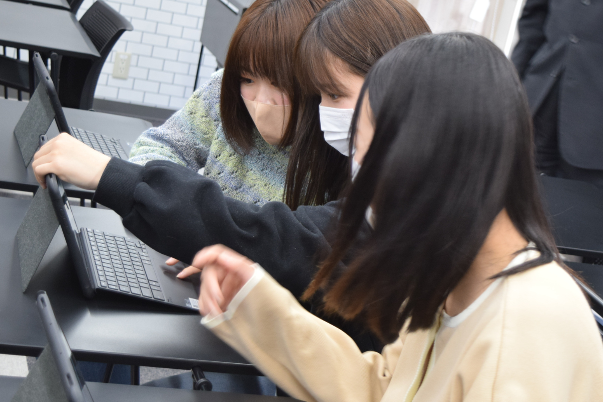 名称未設定のデザイン (13)